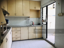 Blk 650 Woodlands Ring Road (Woodlands), HDB Executive #204675901